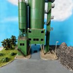 Minidiorama macheta statie betoane, Lungime 39 cm, latime 33 cm, Scara 1:87, 14+